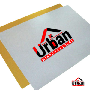 Design de Logo par jeffblaire0107 pour Urban Glass & Aluminium | Design #12665956