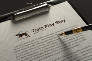 Diseño de Logo por B.Tibéri para Train Play Stay | Diseño: #12882345