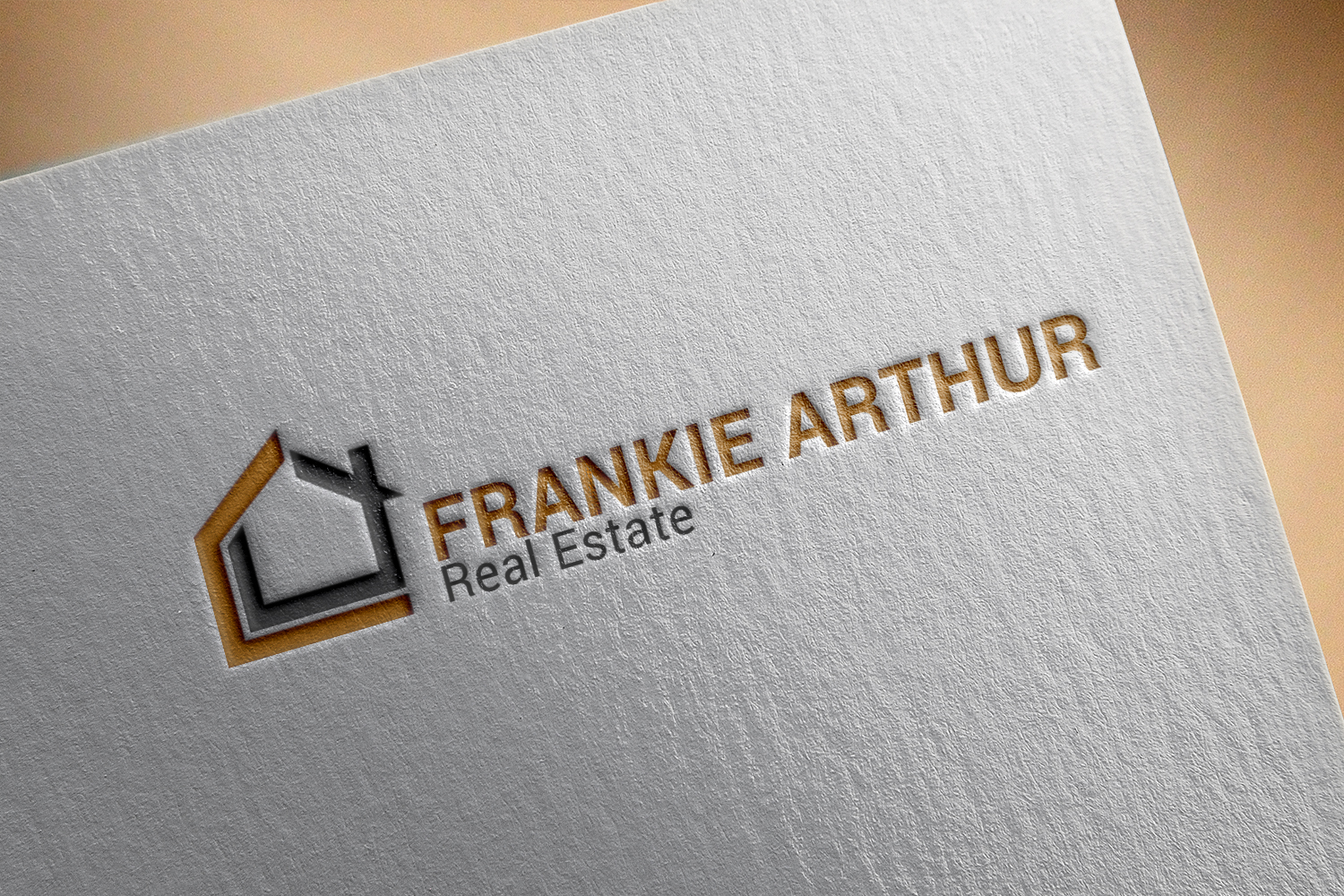 Design de Logo par CreArt pour Frankie Arthur Real Estate | Design #12906576