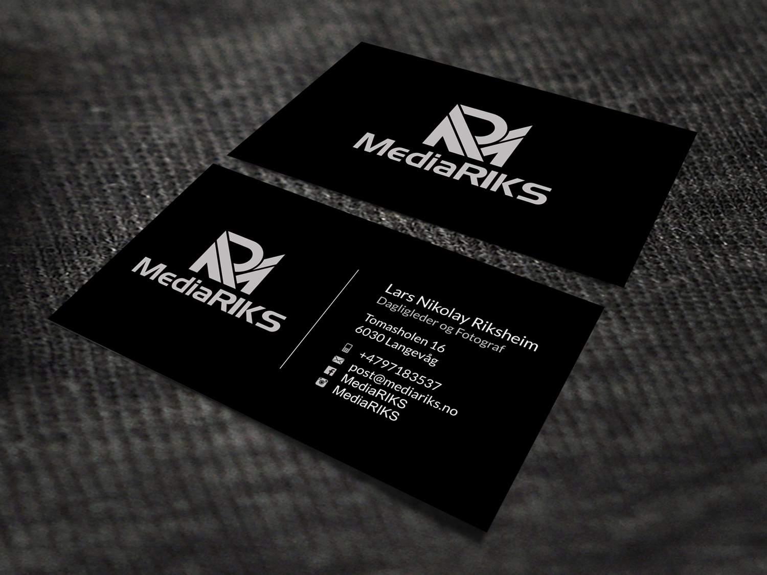 Visitenkarten-Design von SKYdesign für MediaRIKS | Design #12946828