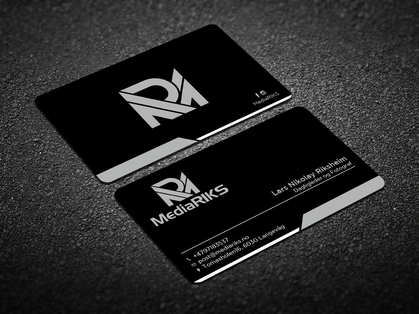 Diseño de Tarjeta de Presentación por Verified artistry (Design garden) para MediaRIKS | Diseño #12933772