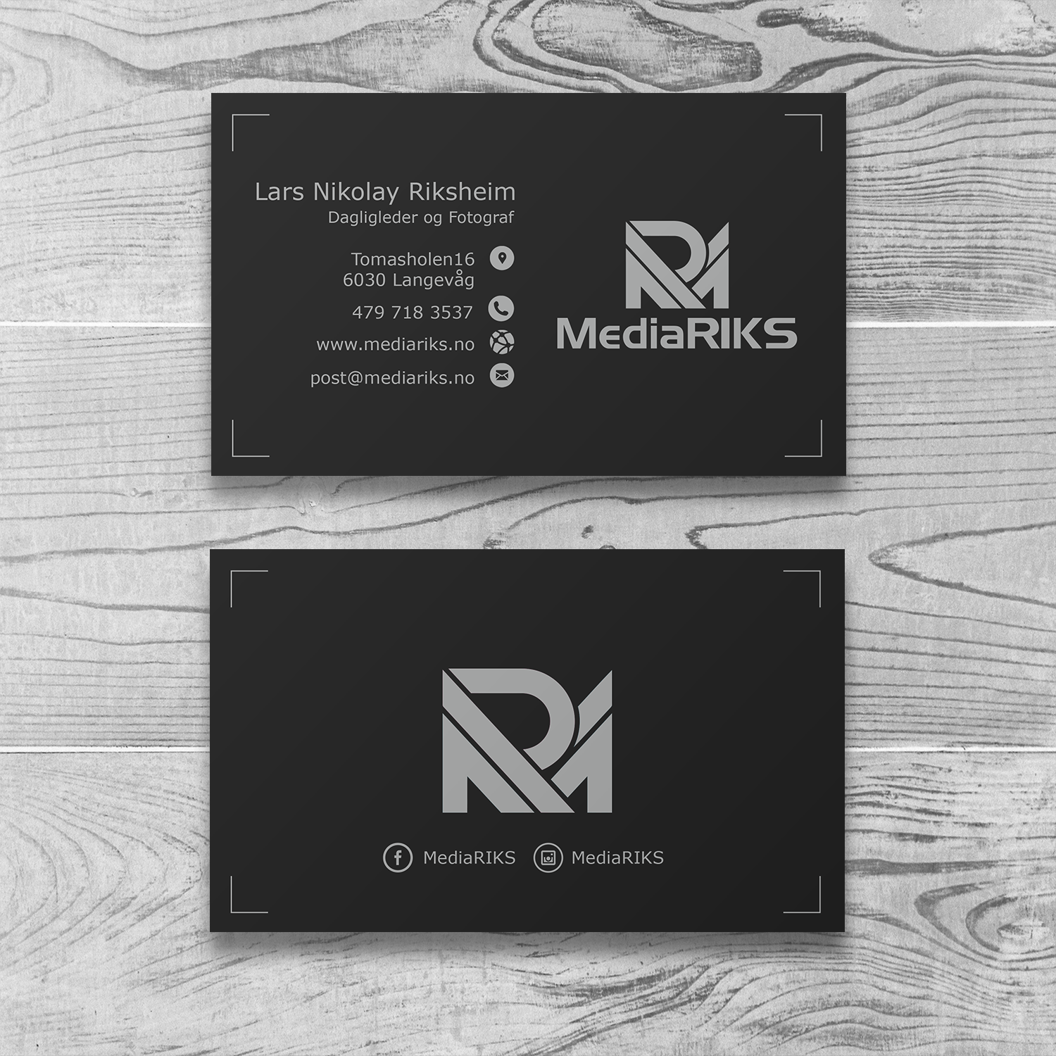 Visitenkarten-Design von phoenixx für MediaRIKS | Design #12945540