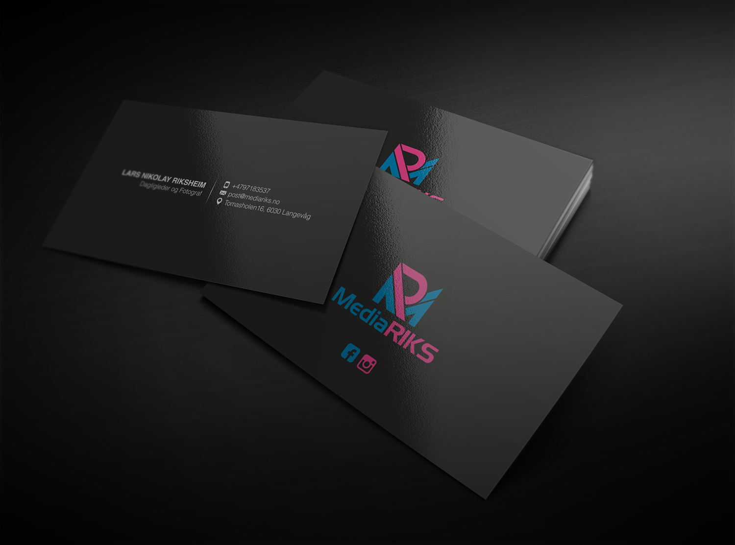 Diseño de Tarjeta de Presentación por logodentity para MediaRIKS | Diseño #12947505
