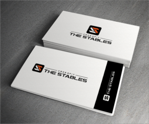 Diseño de Logo por aglaronde23 para CrossFit The Stables | Diseño: #13014161