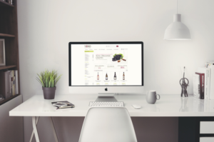 Design Graphique par Bustiuc Vlad pour John's Weinshop | Design : #13351929