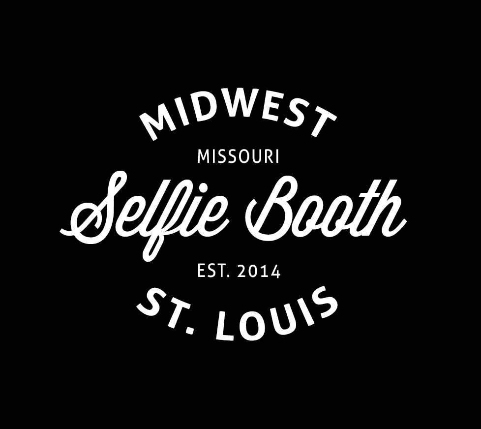 Diseño de Logo por thisisjess para Midwest Selfie Booth | Diseño #13142202