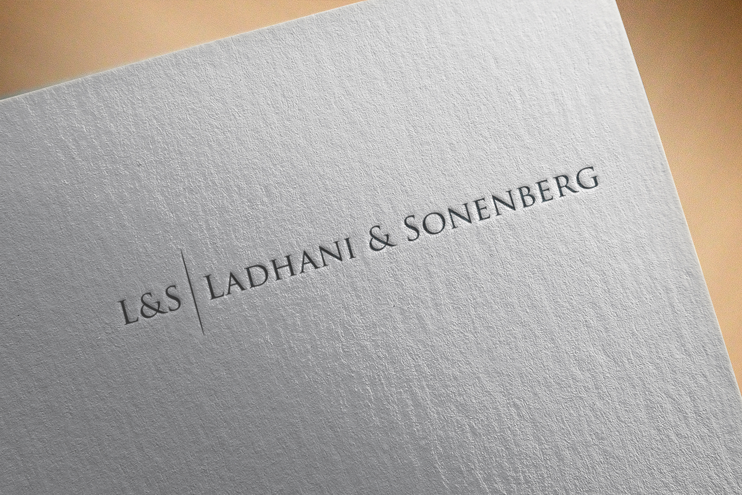 Design de Logo par CreArt pour Ladhani & Sonenberg | Design #13601814