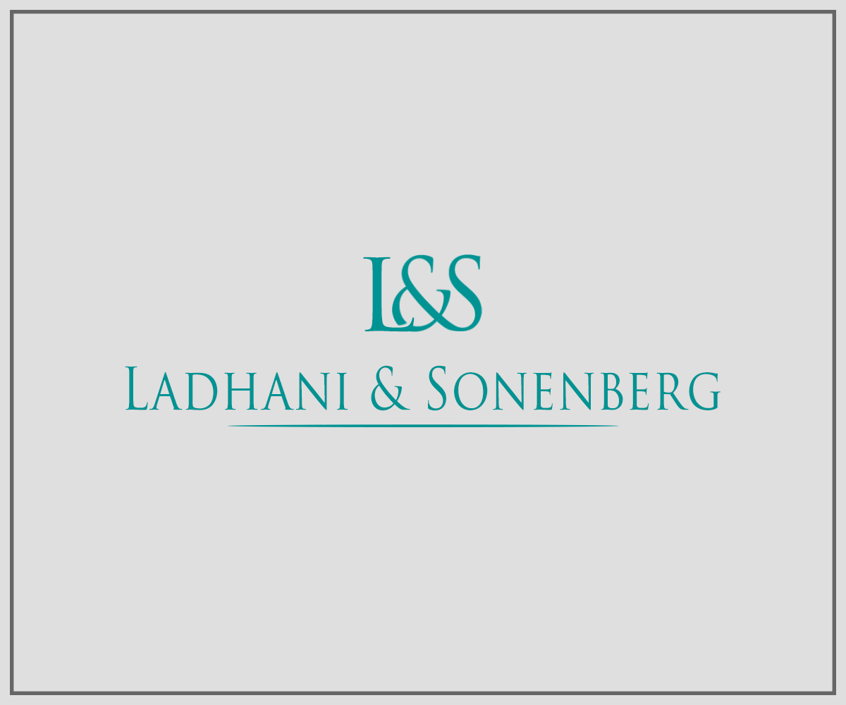 Design de Logo par CreArt pour Ladhani & Sonenberg | Design #13602004