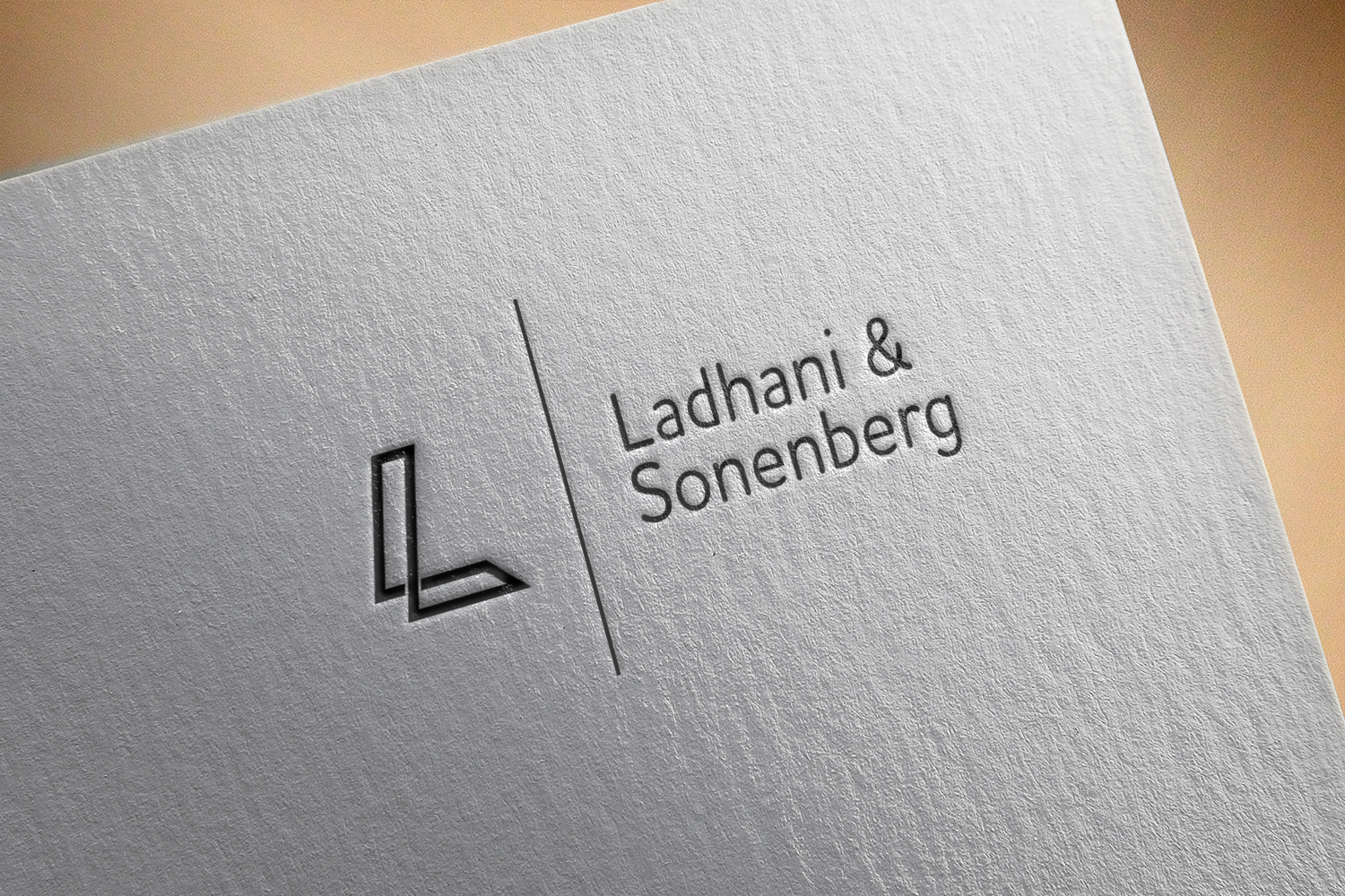 Design de Logo par CreArt pour Ladhani & Sonenberg | Design #13652118