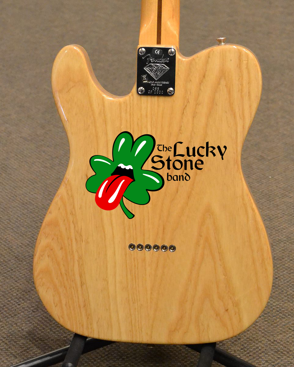 Design de Logo par Cherry Garden pour The Lucky Stone Irish Pub | Design #13726080