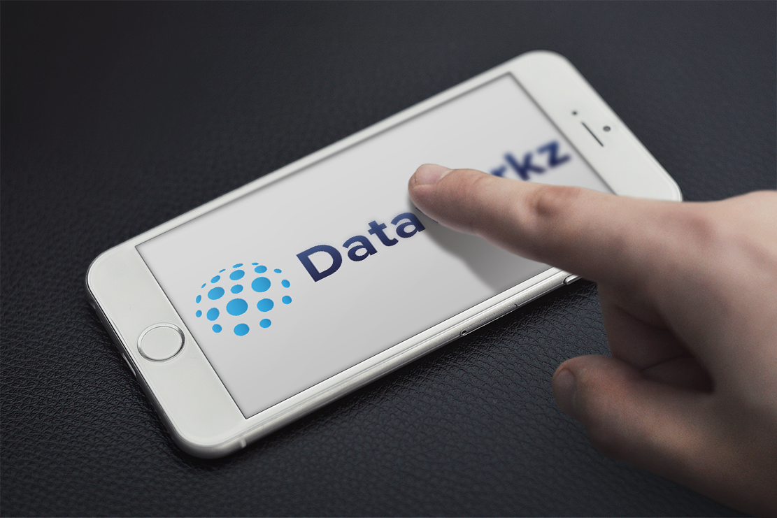 Logo Design by B.Tibéri for dataworkz | Design #14164119