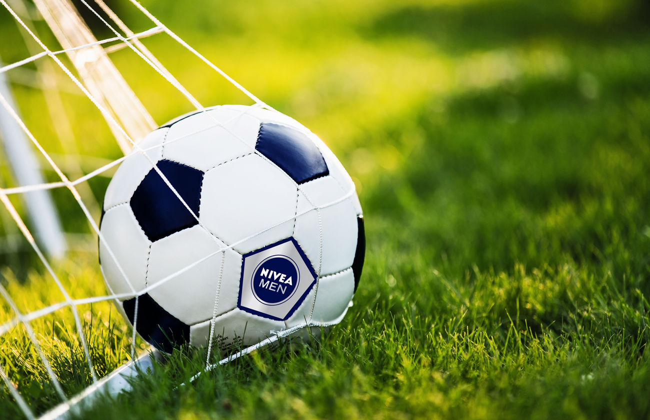 Packaging Design by Impressive Sol for Cadeaux | Design #14238390