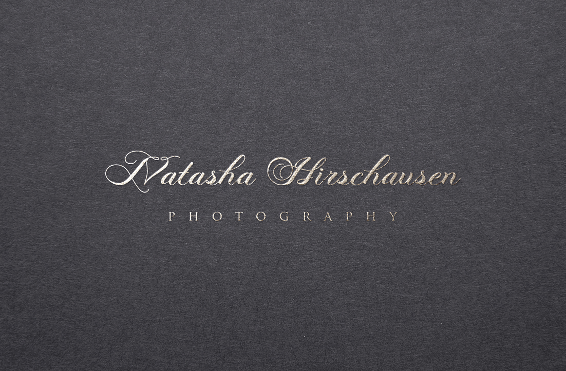 Diseño de Logo por GLDesigns para Natasha Hirschausen Photography | Diseño #14231175