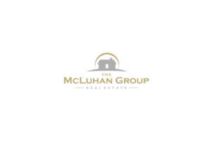 Design de Logo par christianpoetoe pour The McLuhan Group | Design #14290347