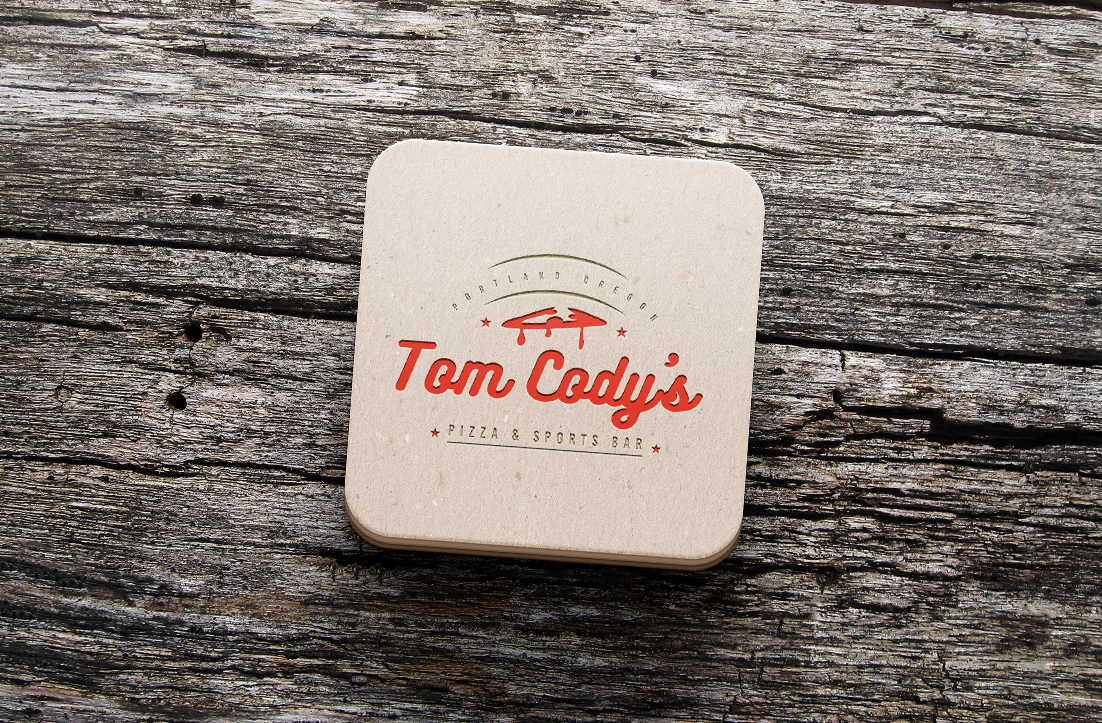 Design de Logo par GLDesigns pour Tom's Pizza & Sports Bar | Design #14511635