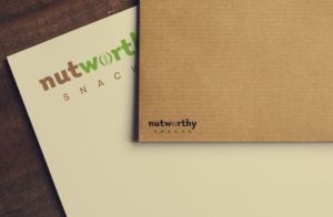 Design de Logo par GLDesigns pour Nut Worthy Snacks LLC | Design : #14569629
