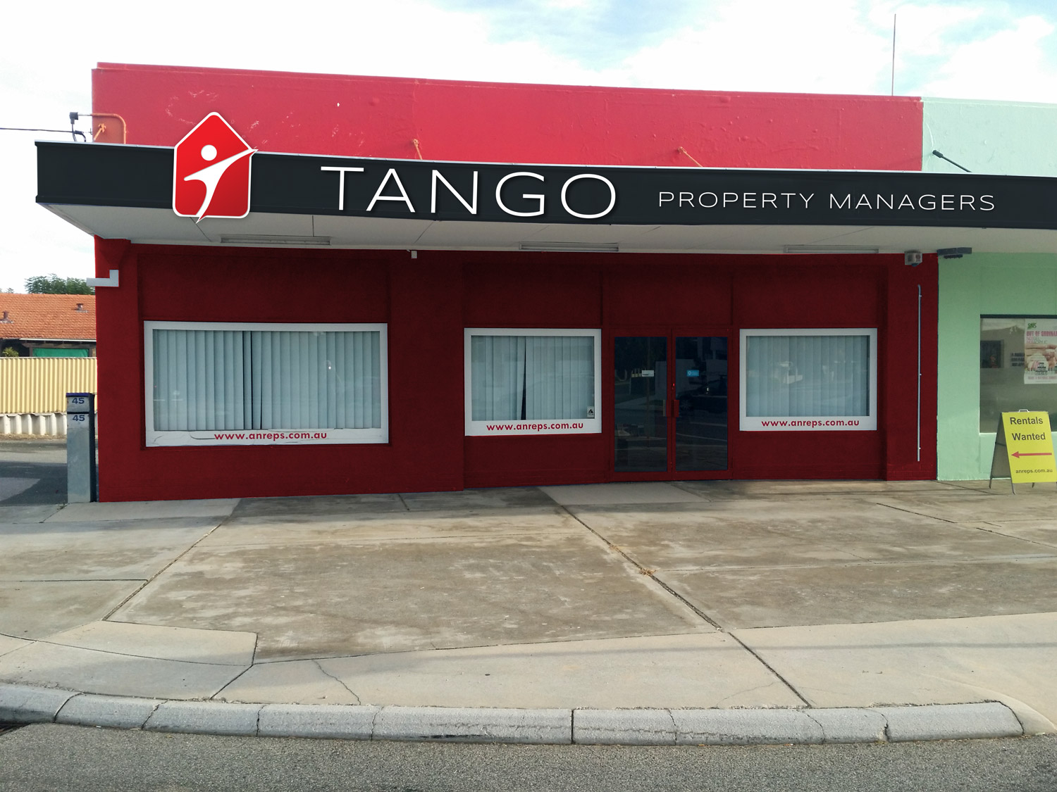 Signage Design by ivan 777 for Tango Property Managers | Design #14656195
