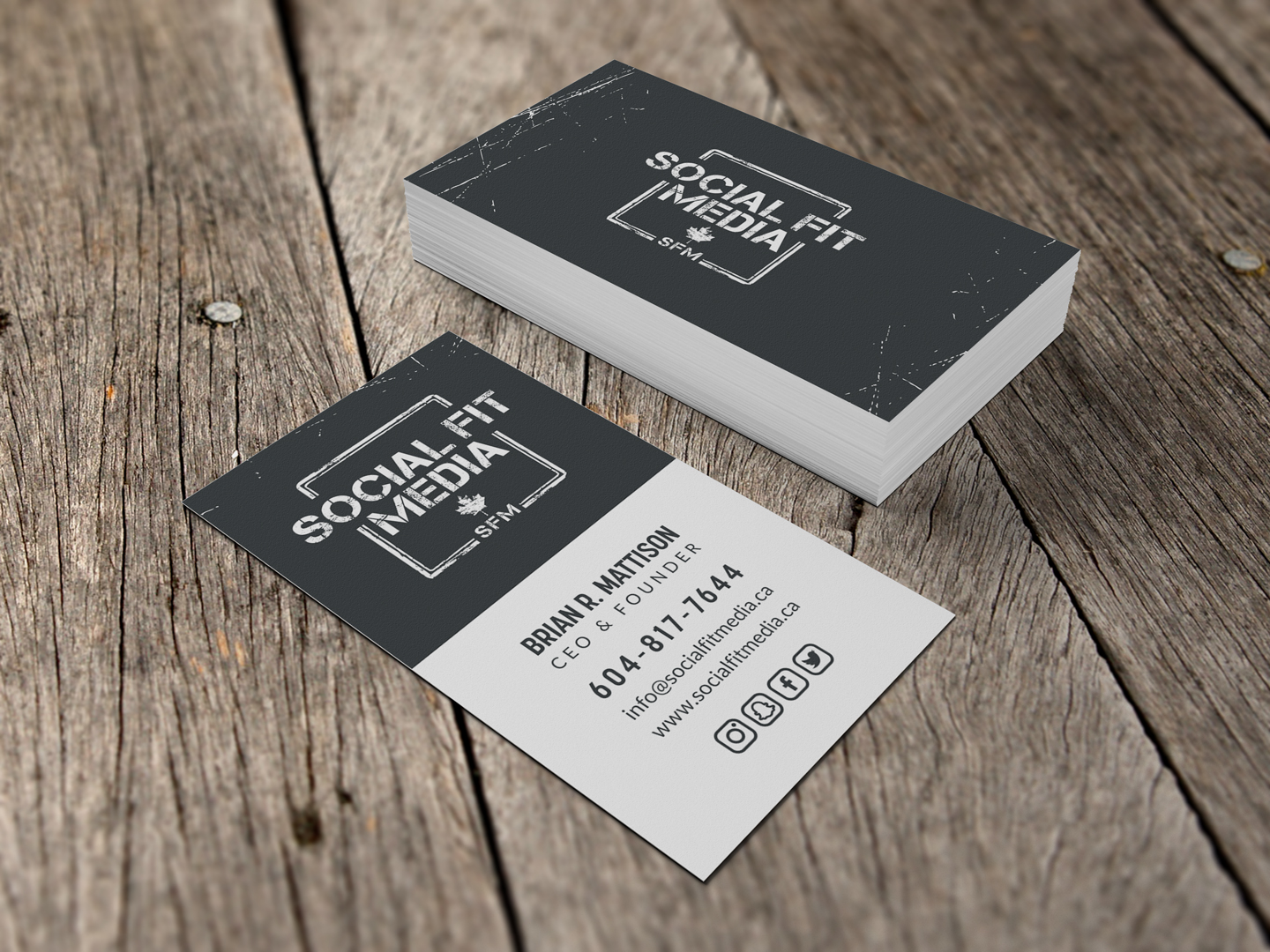 Business Card Design by HYPdesign for Social Fit Media | Design #14916528