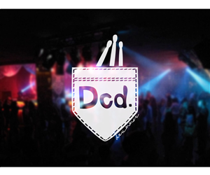 Logo Design by vanessasitsonthewall for this project | Design: #2608405