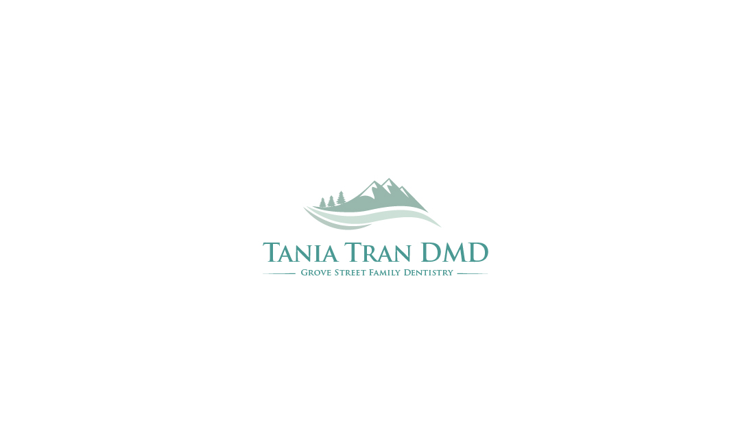 Design de Logo par slaven.kopitovic pour Tania Tran DMD PLLC | Design #15367415