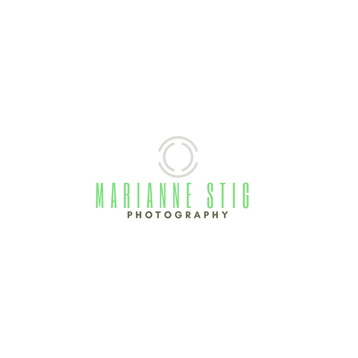 Design de Logo par Venus L. Penaflor pour Marianne Stig Photography | Design #15351453