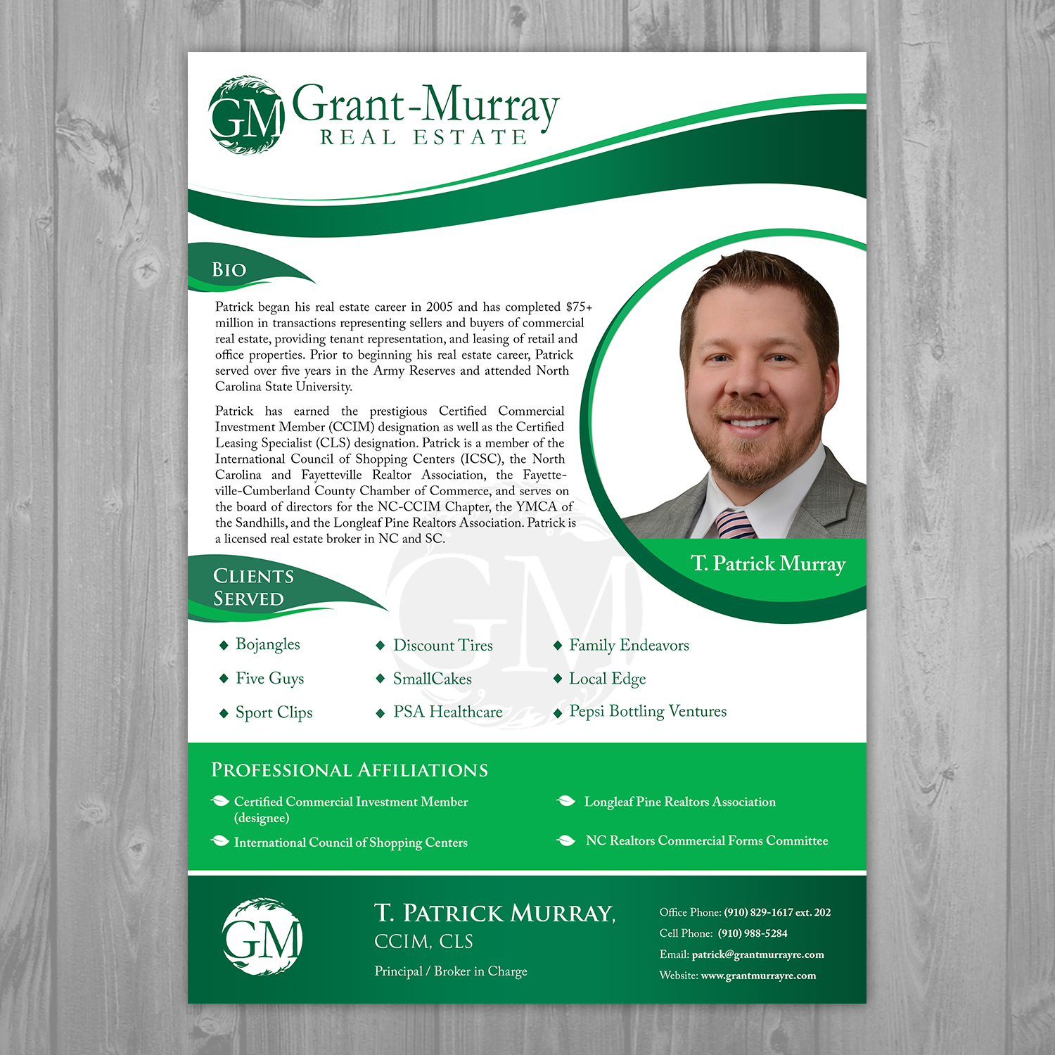 Diseño de Flyer por aspiremedia para Grant-Murray Real Estate | Diseño #15392931