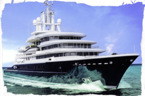 Superyacht Luna T.shirt design | Diseño de Camiseta por inumocca