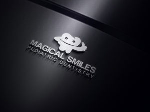 Diseño de Logo por asman para magical smiles llc | Diseño: #15454635