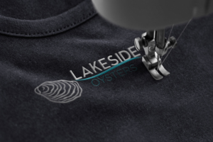 Diseño de Logo por Sergio Coelho para Lakeside Oysters | Diseño: #16194271