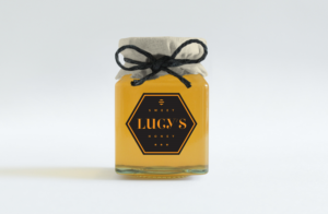 Sweet Lucy's Honey | Diseño de Logo por GLDesigns