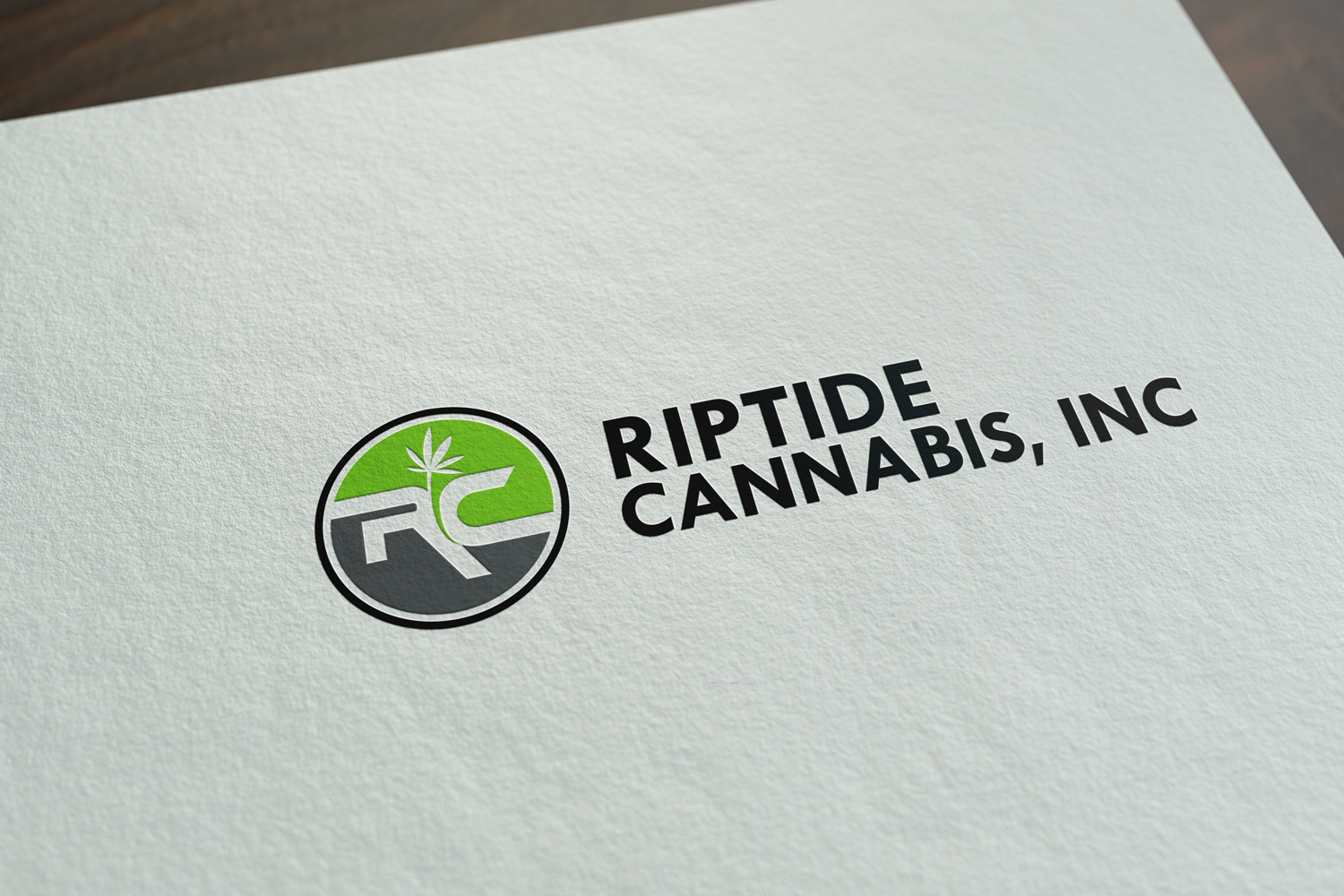 Diseño de Logo por FLoc! Studio para the dogfishcompany, inc | Diseño #16718533