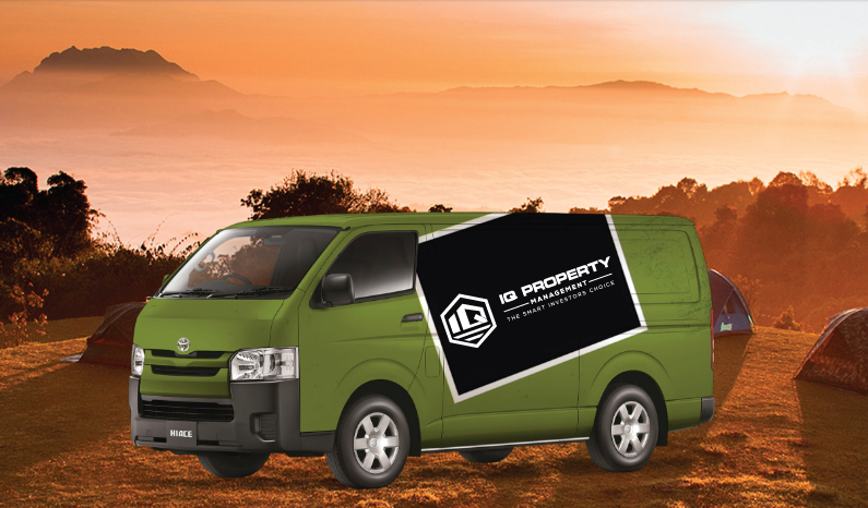 Logo-Design von esolztech für IQ Property Management Ltd | Design #16998193