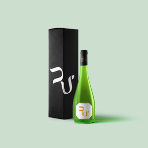 Bold Modern Creative Wine Label Needed for a Chardonnay | Etikett-Design von wahyu azizi