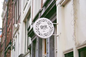 Diseño de Logo por Polina Perova para Grit Cafe | Diseño: #17264049