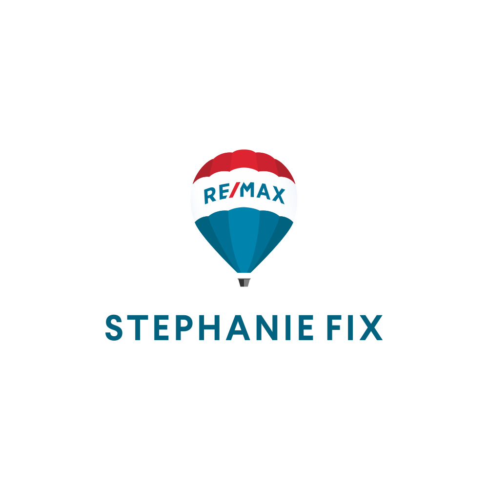 Logo Design by Rhibas for RE/MAX Professionals | Design #17320062