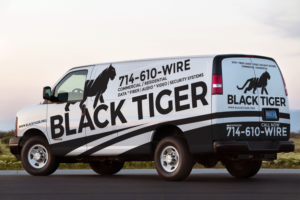Car Wrap Design by Priyo Subarkah for Black Tiger | Design: #17333680
