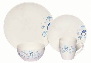 Christmas dinnerware set: outlines | Design Graphique par DesignFive
