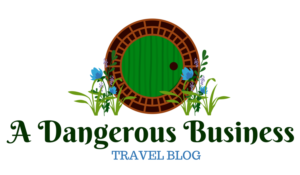 Design de Logo par nedwards321 pour A Dangerous Business Travel Blog | Design #17467997