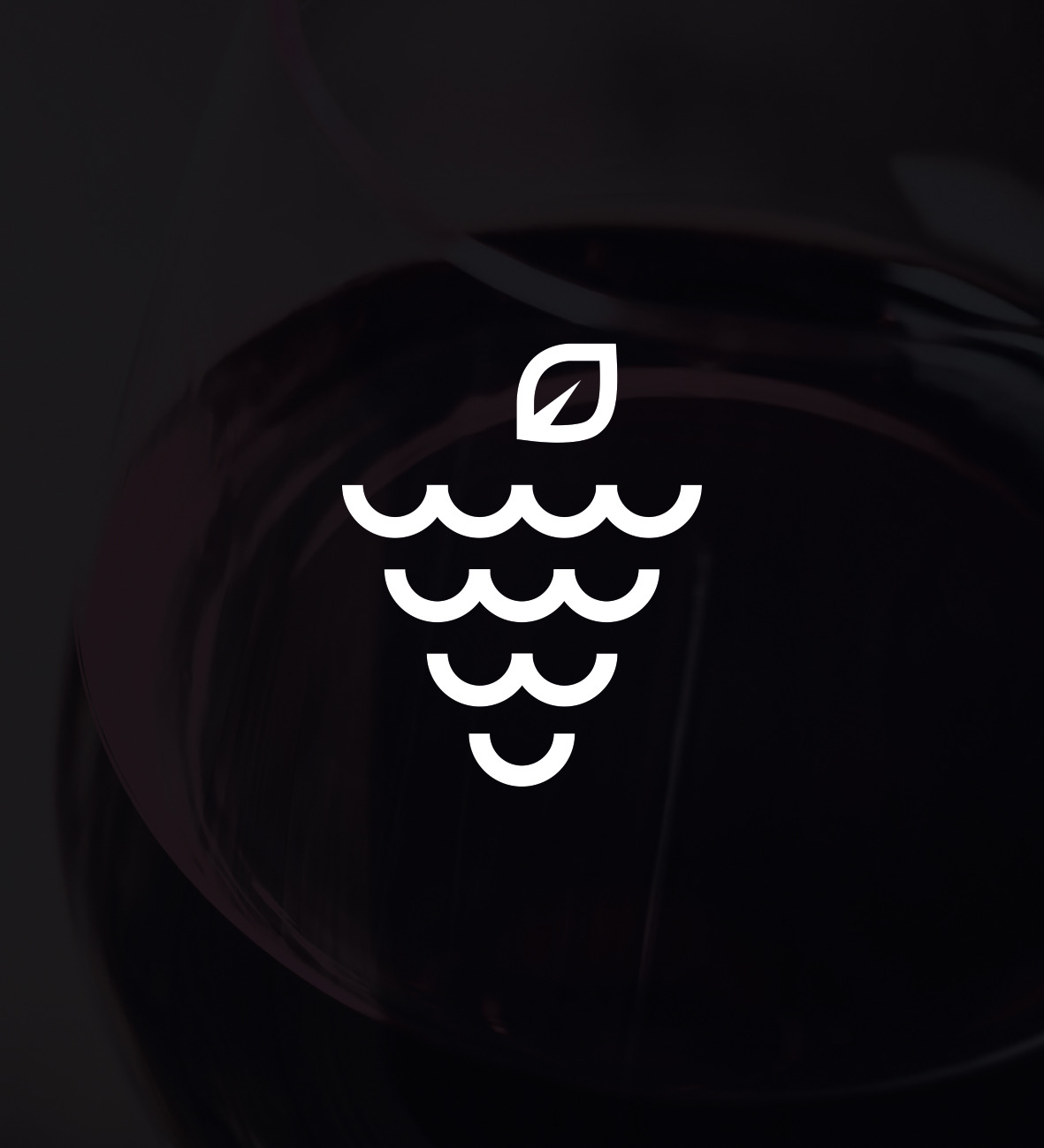 Design de Logo par Adam Knights pour Lakes and Grapes | Design #18887361
