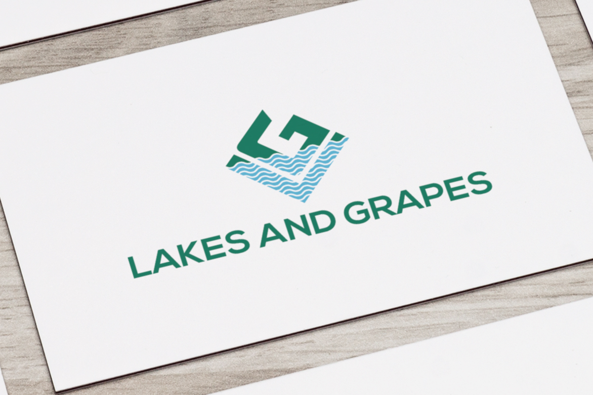 Logo-Design von talha005 für Lakes and Grapes | Design #17551889