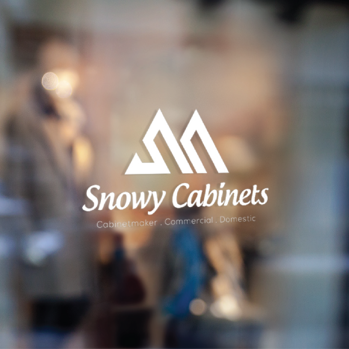 Logo-Design von chynthiadewi91 für Snowy Cabinets | Design #17845151