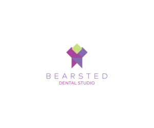 Diseño de Logo por tri_ratna_wati para Designs for Living by Claire beckhaus | Diseño #18386638