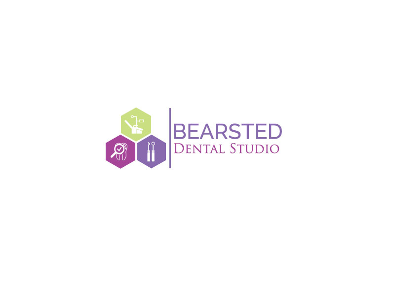 Design de Logo par shimu 3 pour Designs for Living by Claire beckhaus | Design #18398110