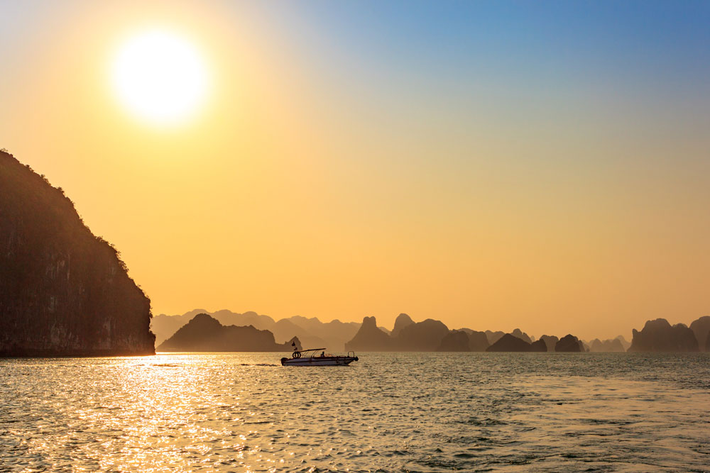 Photography by Phong Nguyen for DesignCrowd (Community Contests) | Design #18377702