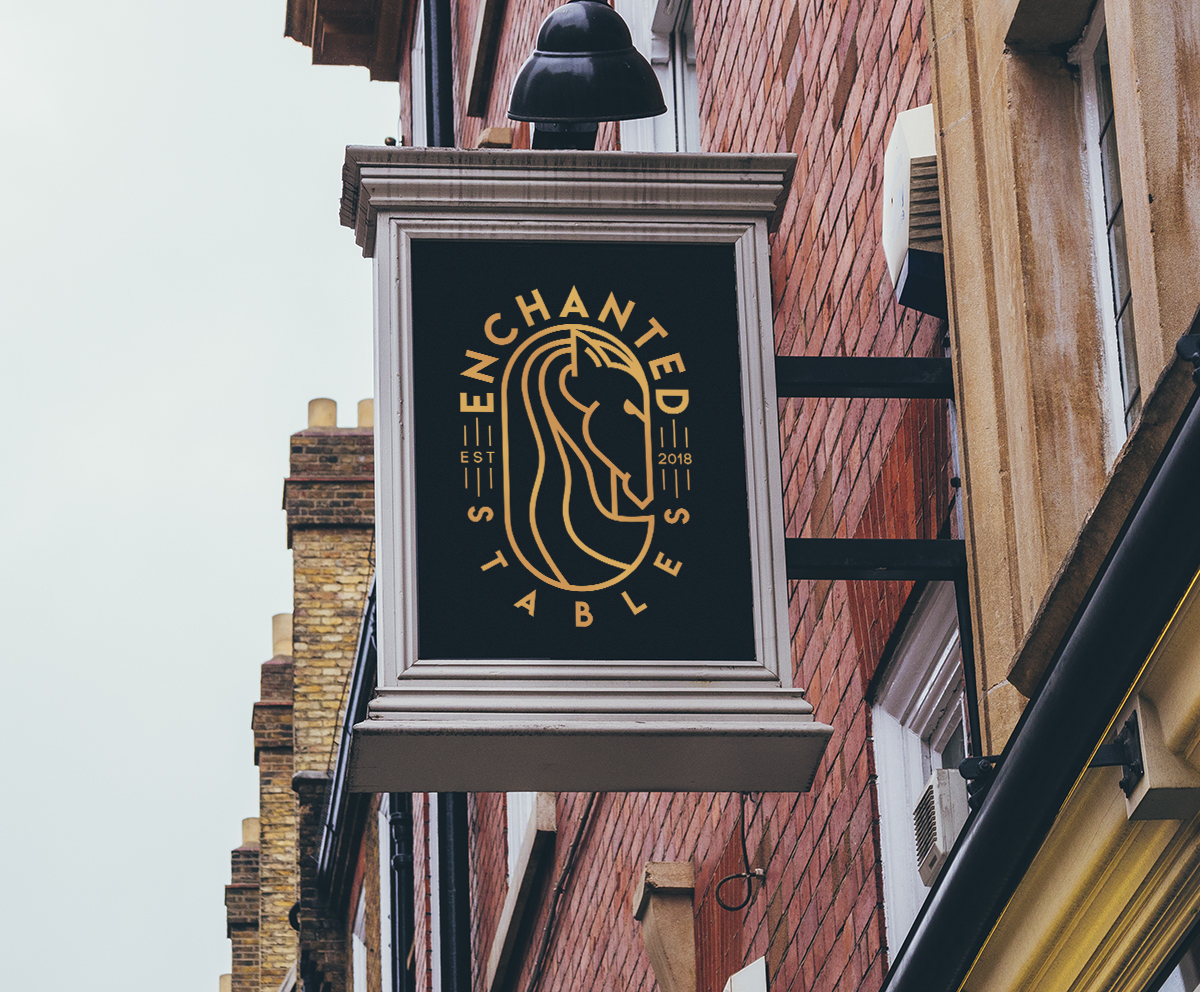 Logo-Design von Paula Kenz für Enchanted Stables | Design #18390020