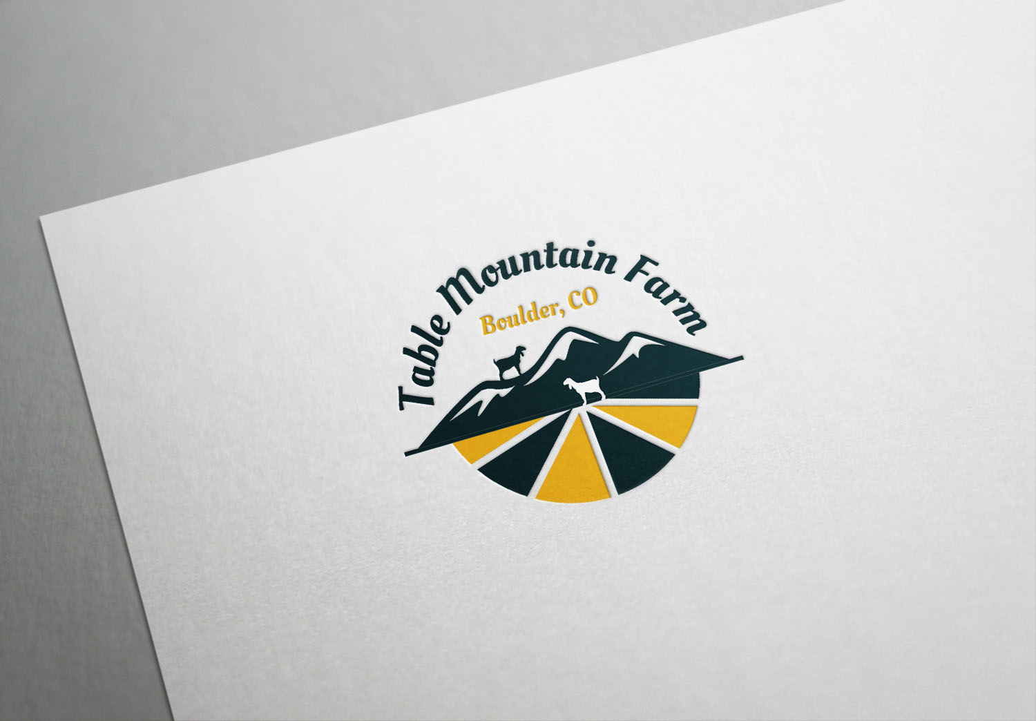 Design de Logo par Deziners Zone pour Table Mountain Farm | Design #18982148