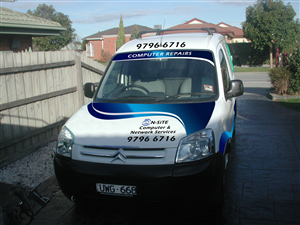 IT Van Re-Design | Schilder-Design von MicroZ