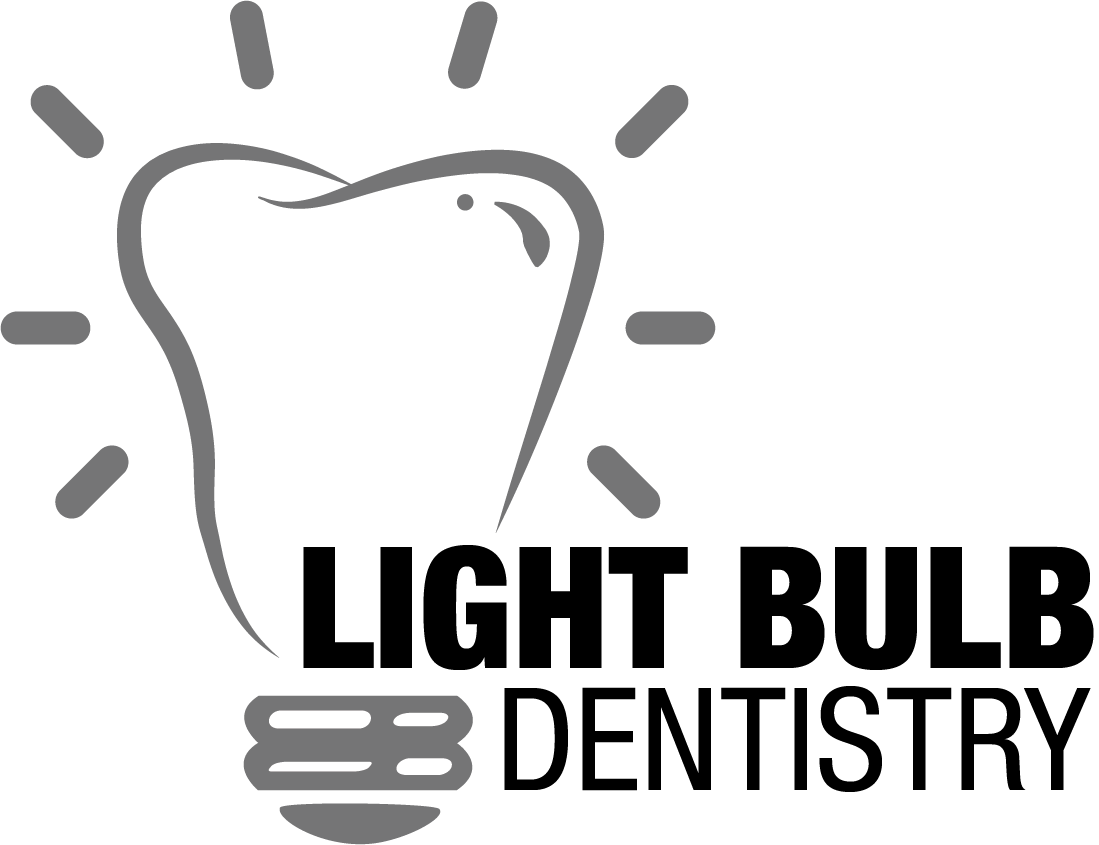 Design de Logo par adicocco pour Light Bulb Dental | Design #18645991