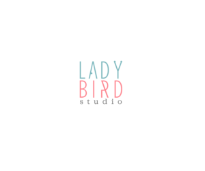 Ladybird Studio | Diseño de Logo por Ai