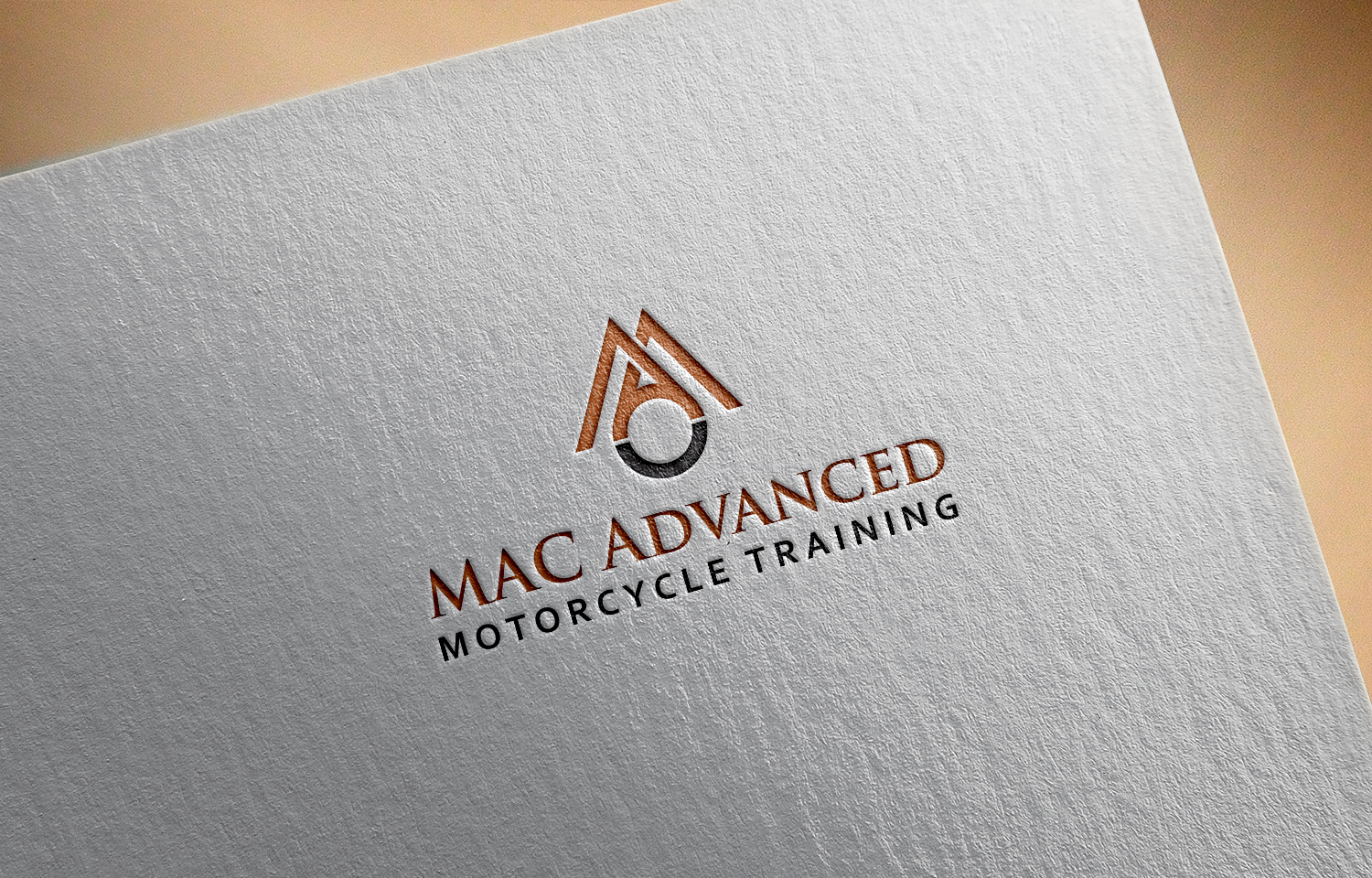 Diseño de Logo por deku para Universal Motorcycle Training Ltd | Diseño #18991135